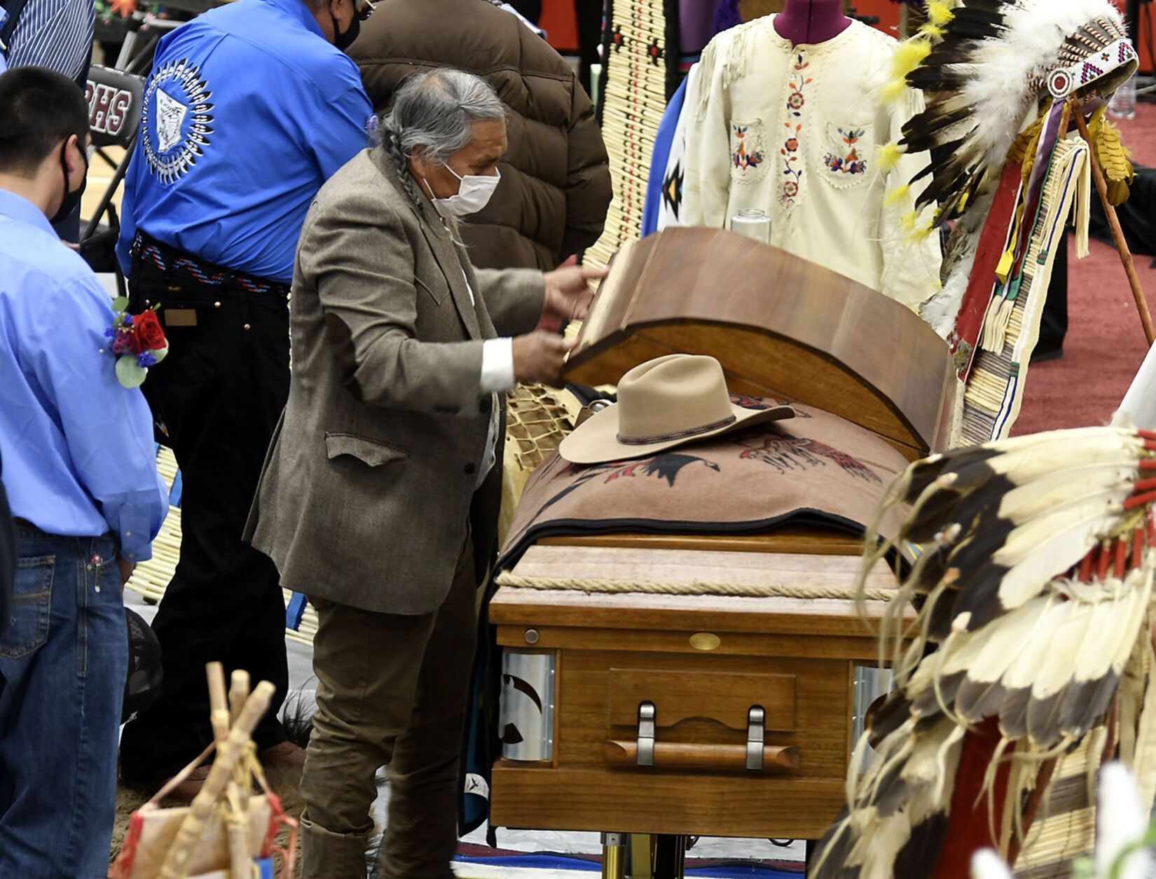 chief old person 024.jpg
